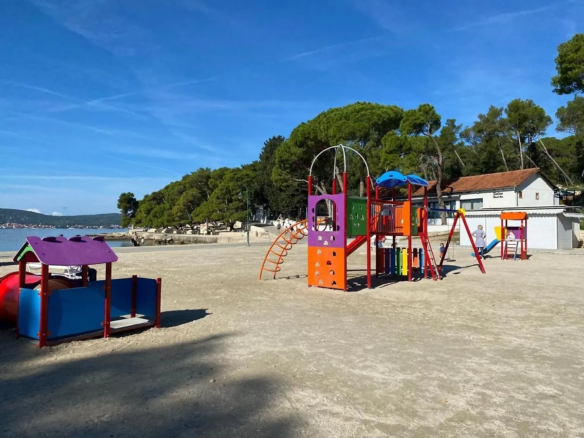 Oliva Mobile Home Camping Park Soline Biograd Na Moru